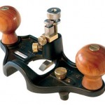 The Plane Facts: The Lie-Nielsen Large Router Plane